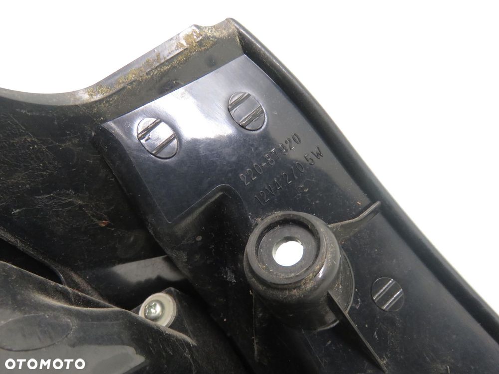 LAMPA PRAWA TYLNA CITROEN C-CROSSER 22087920 22087813 - 6