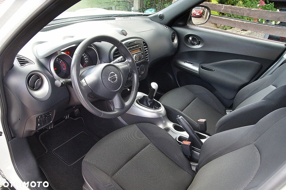 Nissan Juke 1.6 Acenta S&S - 11