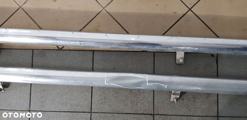 Isuzu D-Max I Orurowanie Boczne Progi - 4