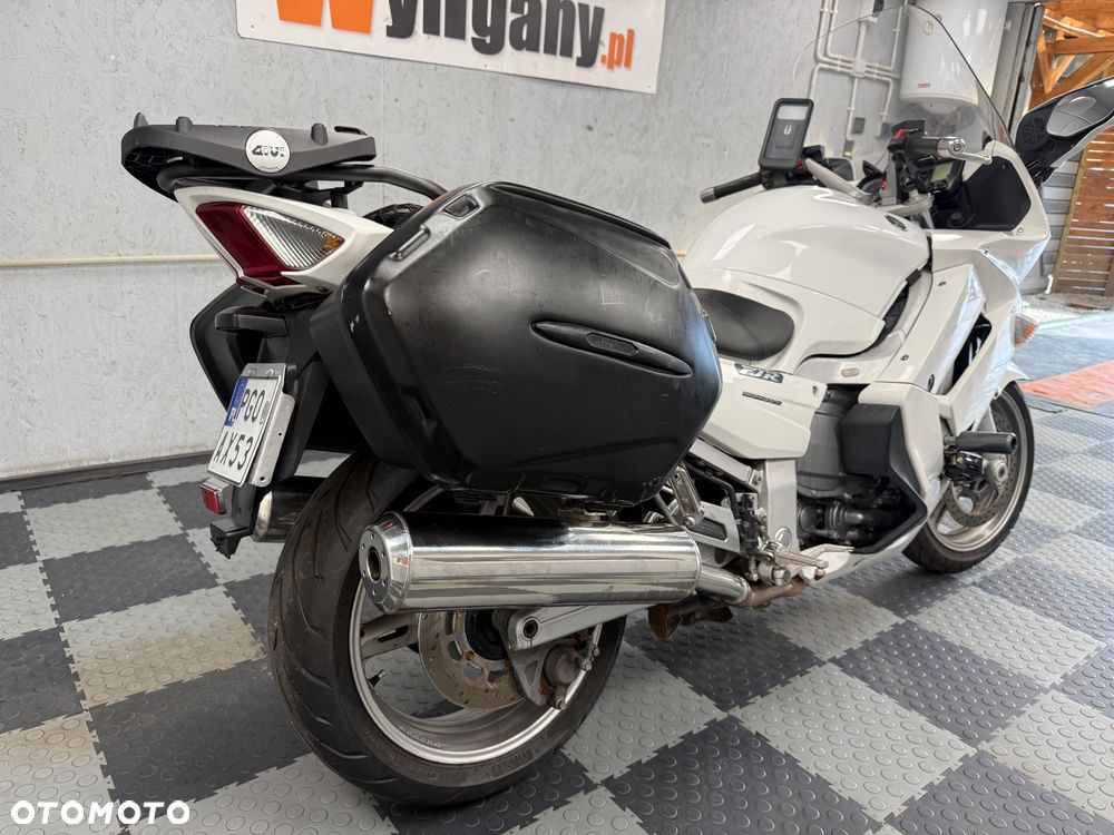Yamaha FJR - 7