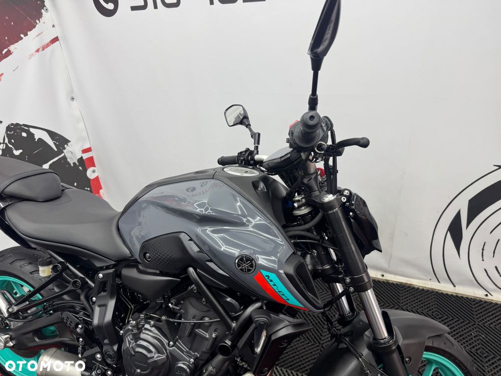 Yamaha MT - 33