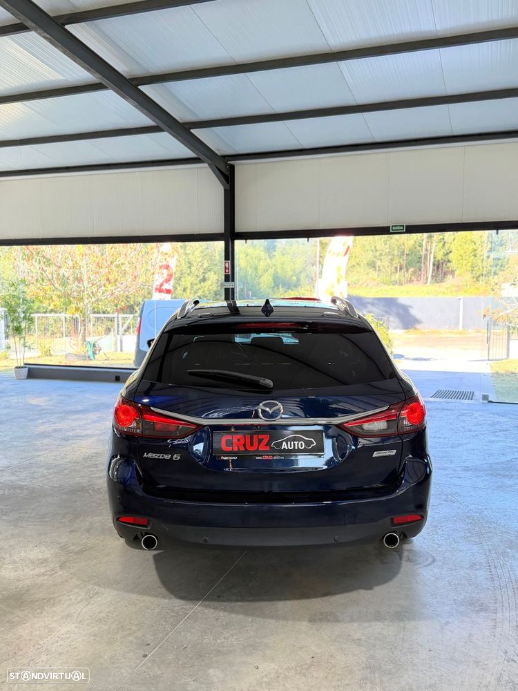 Mazda 6 2.2 SKY-D Excellence Navi - 6