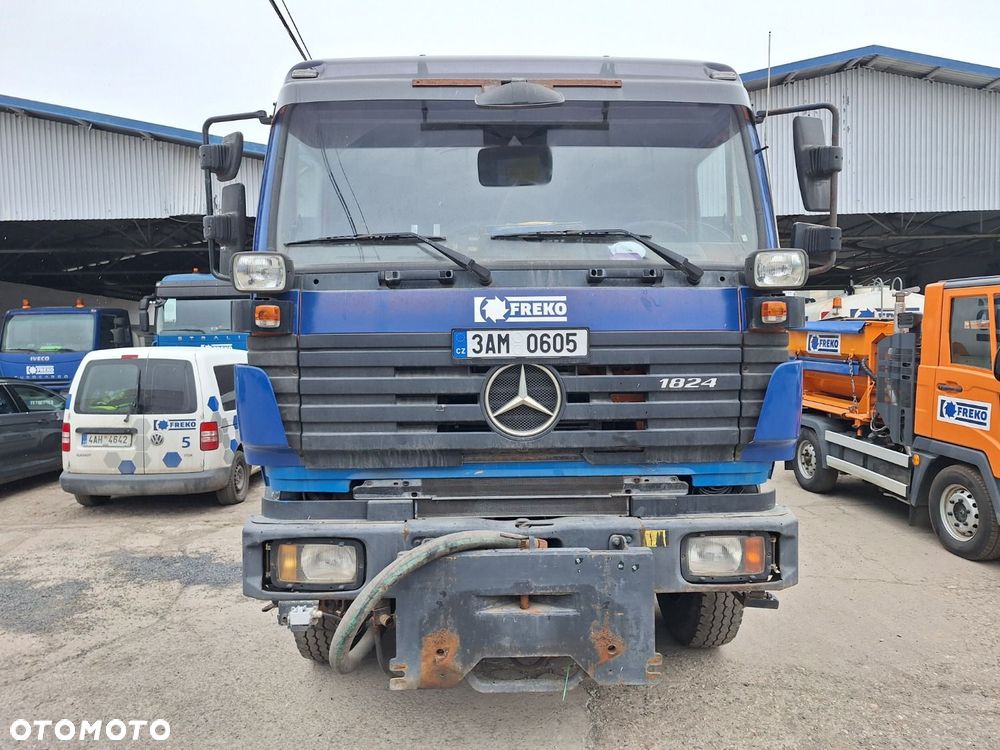 Versalift 1824 4X4 + Kropice + Sypač - 2