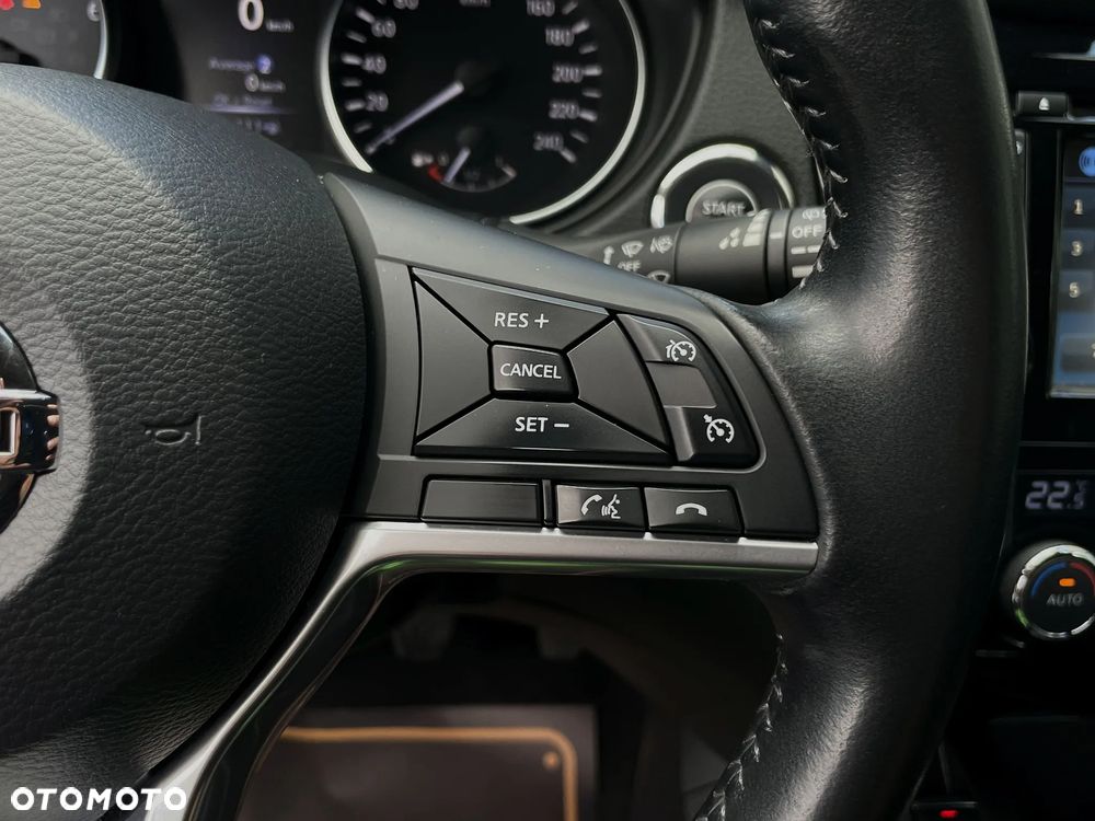 Nissan Qashqai 1.6 DIG-T Tekna - 22
