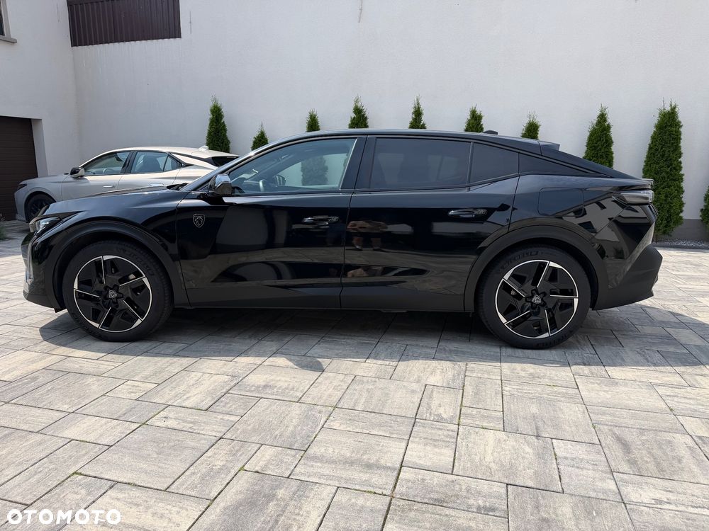 Peugeot 408 1.6 Plug-In Hybrid 225 GT E-DCS7 - 8