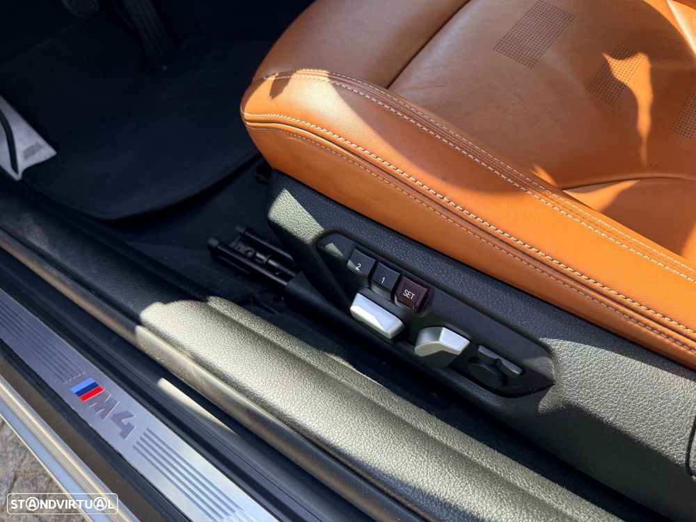 BMW M4 DKG - 27