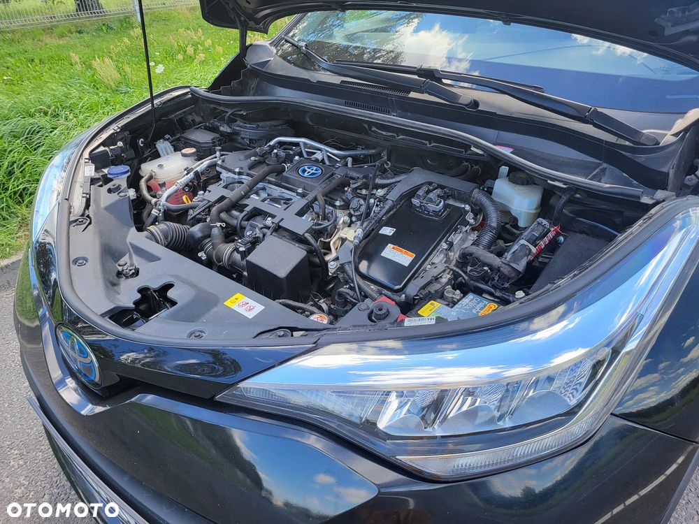 Toyota C-HR - 14
