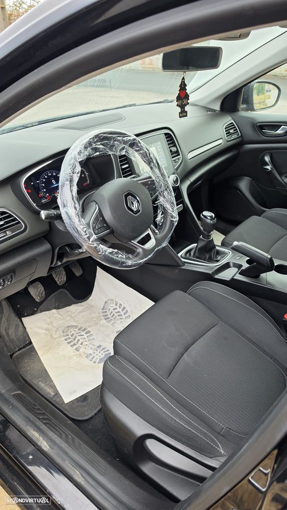 Renault Mégane - 9