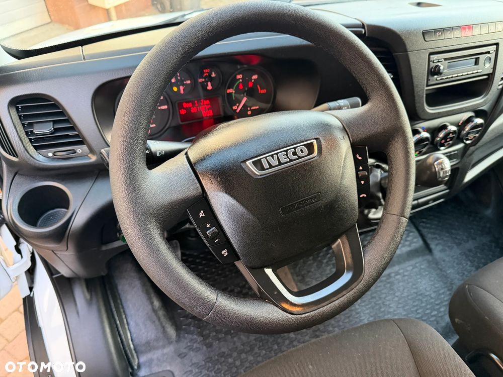 Iveco Daily L4H2 Bliźniaki - 17