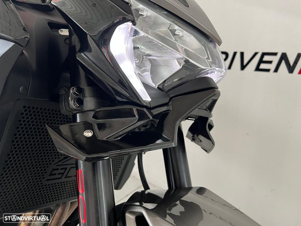 Kawasaki Z 900 - c/ EXTRAS - 9