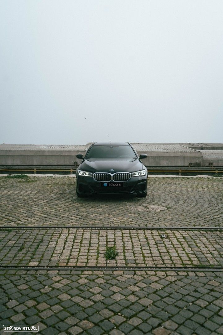 BMW 530 e Pack Desportivo M - 6
