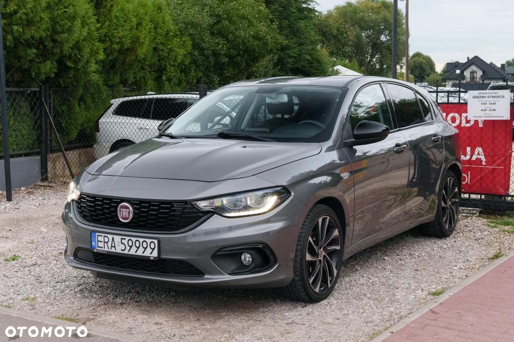 Fiat Tipo 1.4 T-Jet S-Design - 2