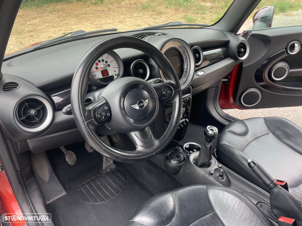 MINI 3 Portas Cooper D - 11
