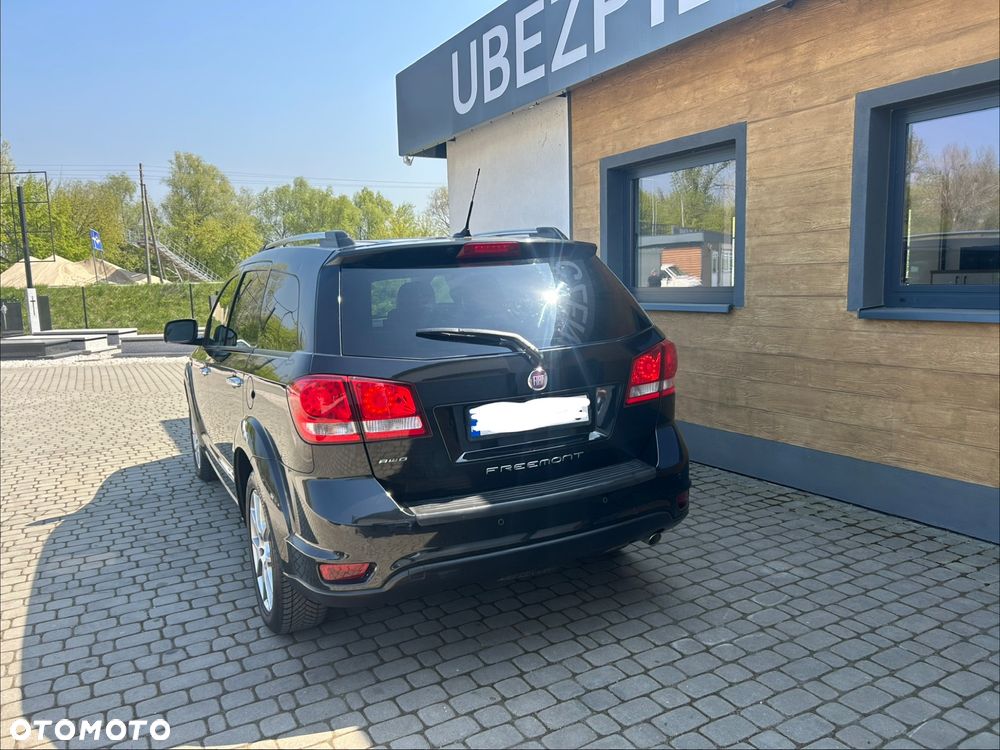 Fiat Freemont 2.0 Multijet 16V DPF Automatik Allrad Lounge - 12