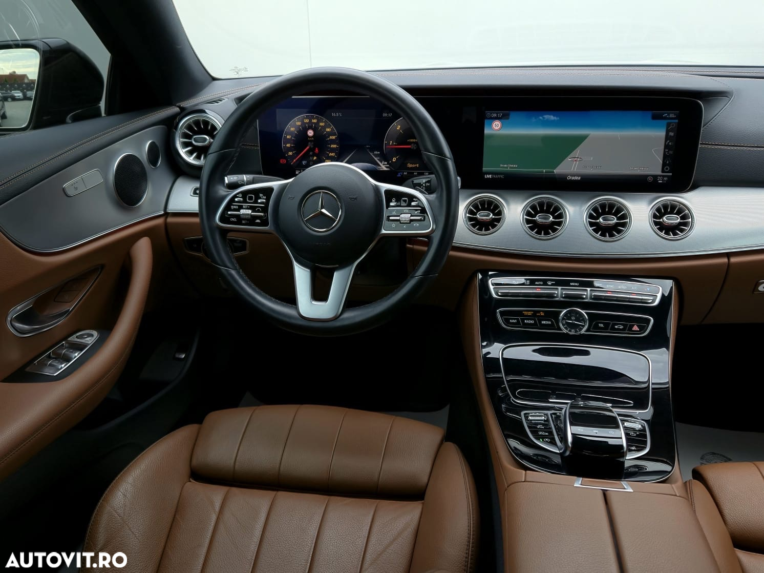 Mercedes-Benz E 220 d Coupe Aut. - 11