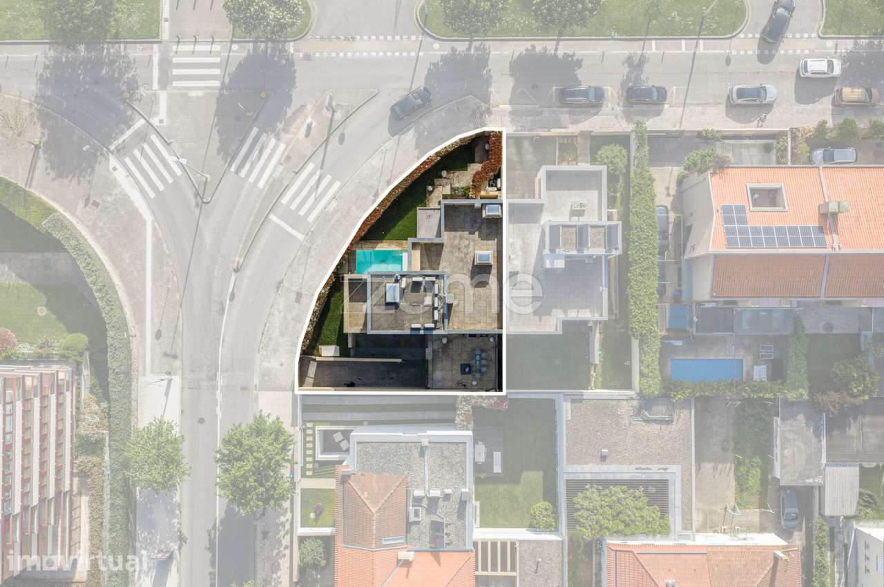 Sede Corporativa Premium | Arquitetura Contemporânea | Pinhais da Foz - Grande imagem: 3/44
