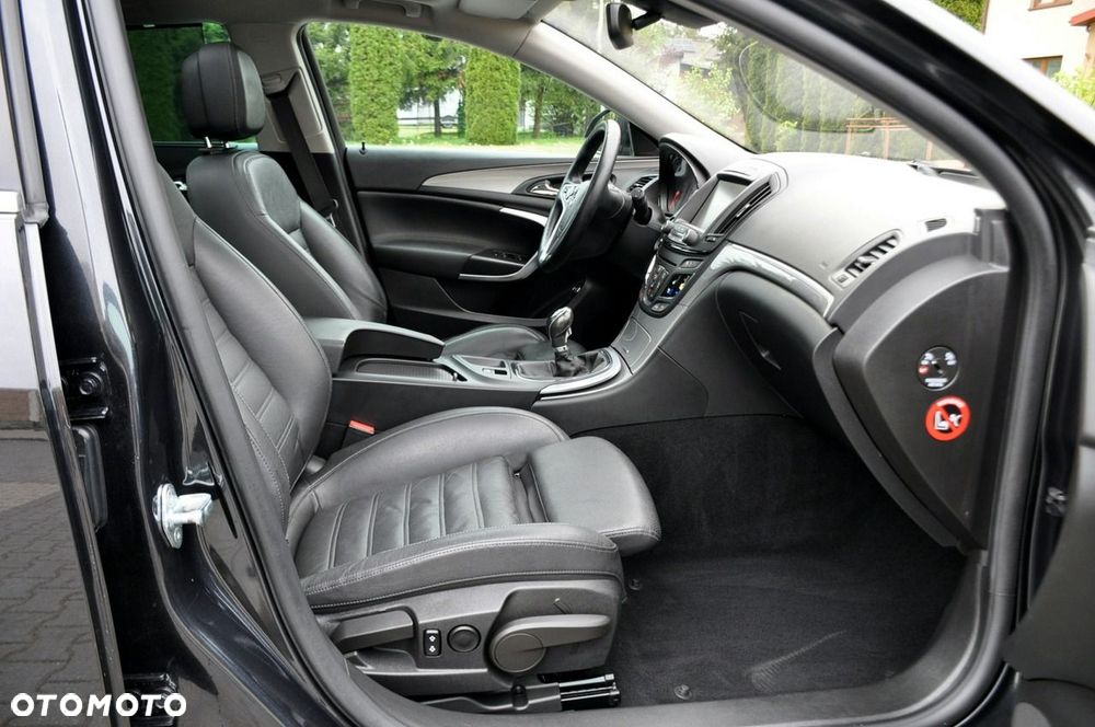 Opel Insignia - 16