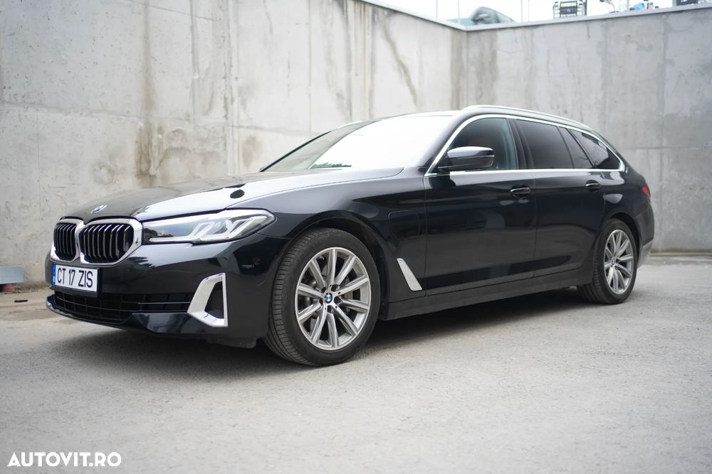 BMW Seria 5 530e Aut. Luxury Line - 6