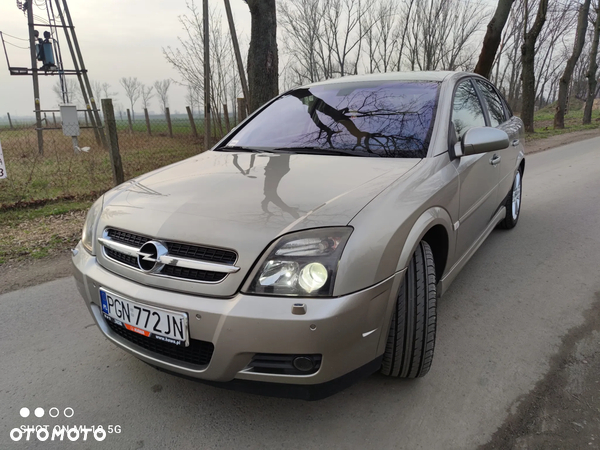 Opel Vectra GTS 2.2