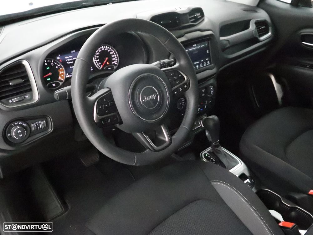 Jeep Renegade - 13