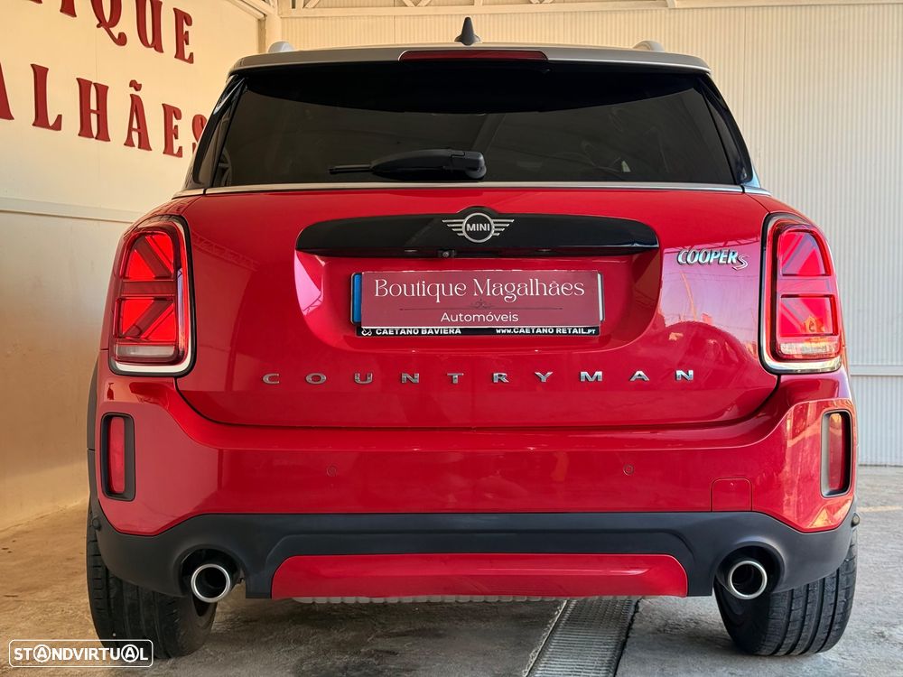 MINI Countryman Cooper S ALL4 Auto Desportiva - 13