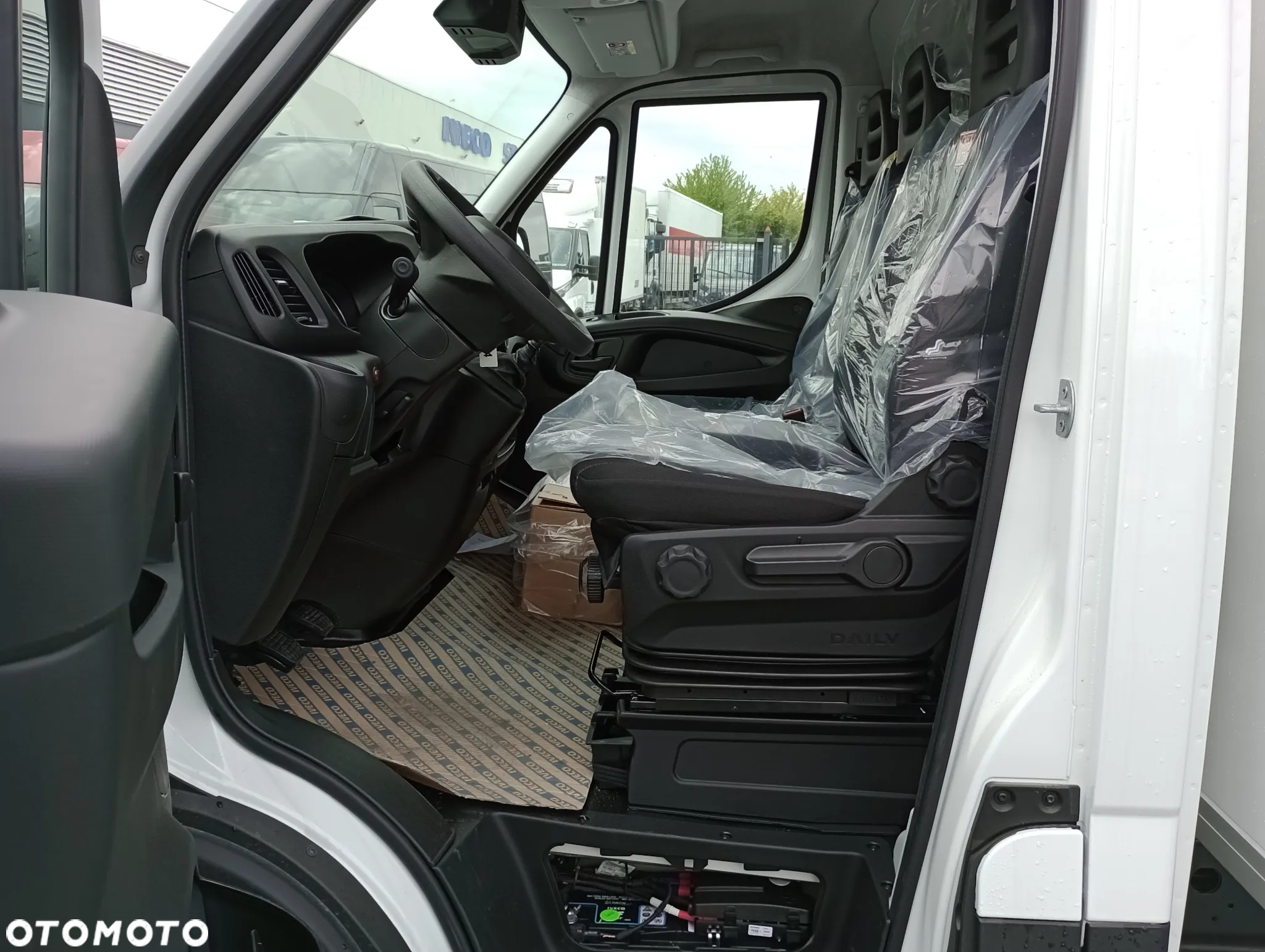 Iveco Daily 35C16H3.0 - 9