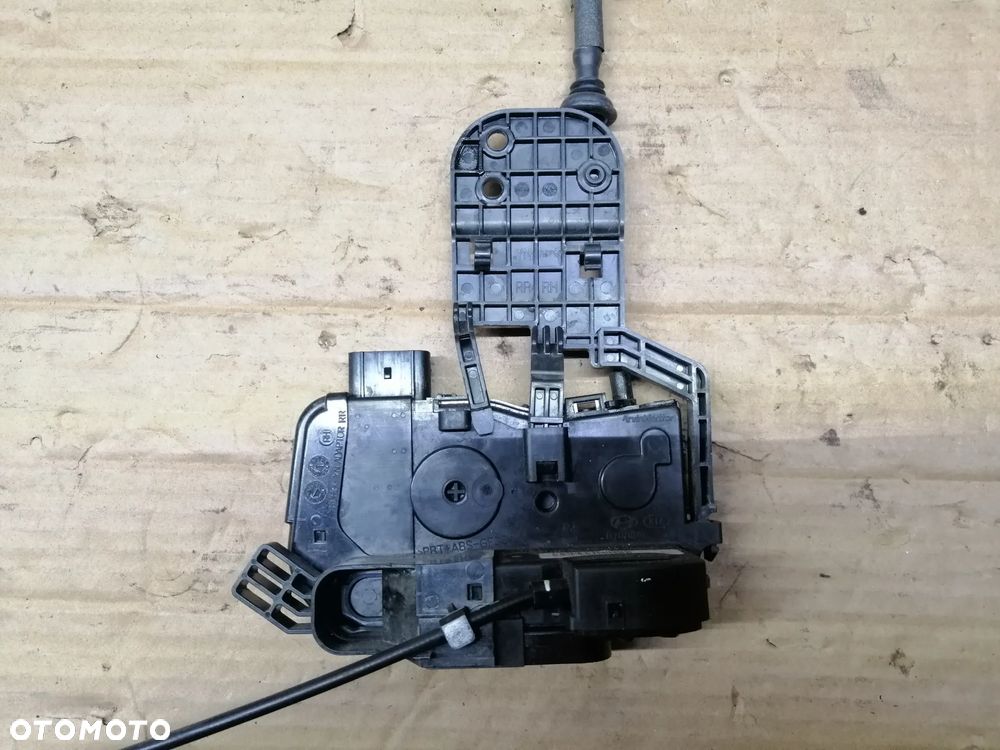 Kia Venga zamki drzwi komplet lewy przód 6 Pin pozostałe 4 Pin EU - 9