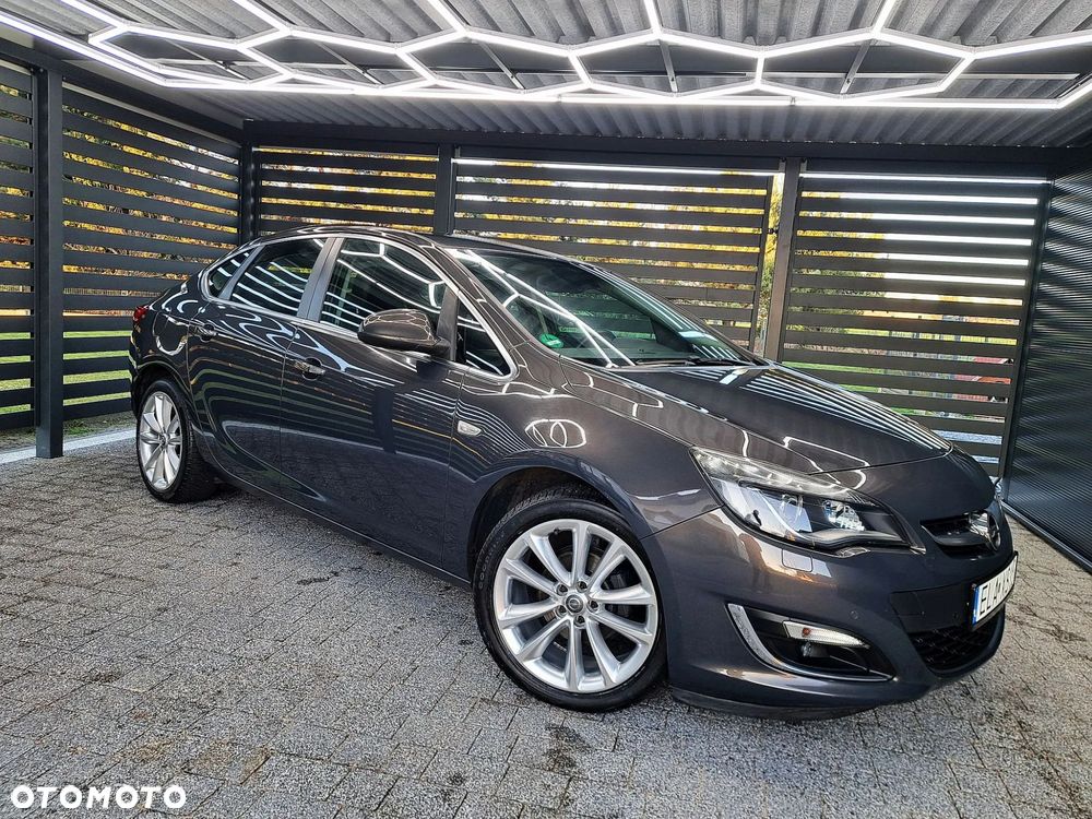 Opel Astra 1.4 Turbo Innovation - 3