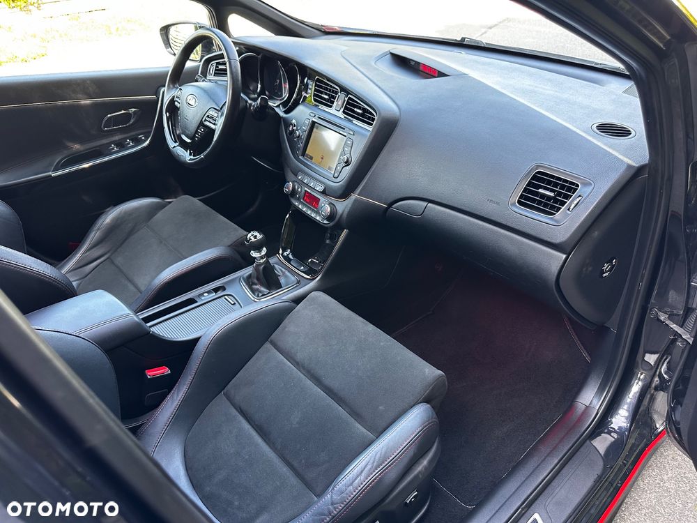Kia Ceed 1.6 T-GDI GT-Challenge - 31