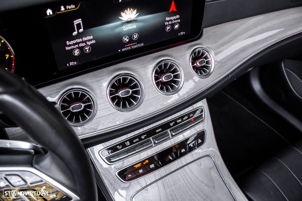 Mercedes-Benz E 200 Aut. - 28