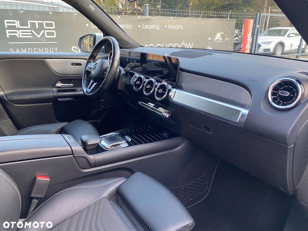 Mercedes-Benz GLB 200 Style 7G-DCT - 13