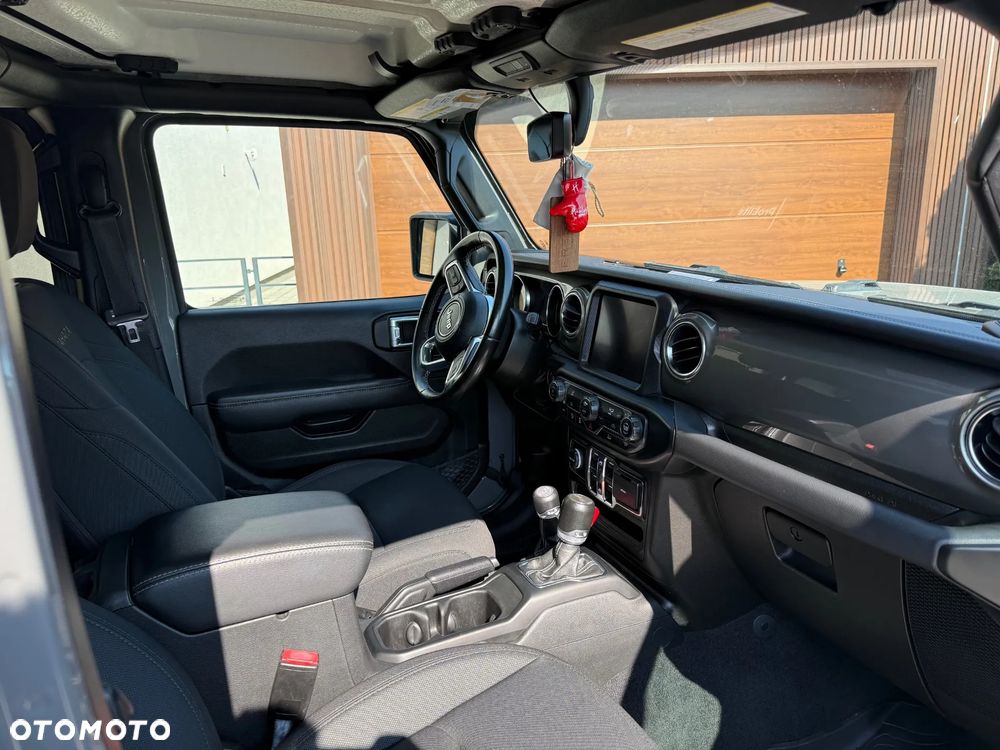 Jeep Wrangler 2.0 T-GDI Hardtop AWD Automatik Sahara - 9