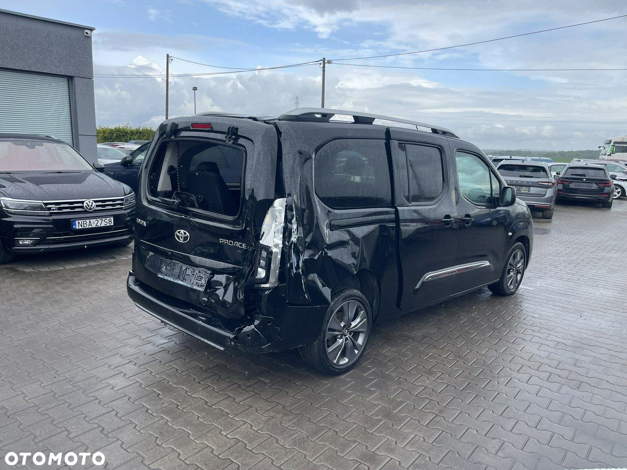 Toyota Proace City 1.5 D-4D Long 2,4t Active (bryg.) - 3