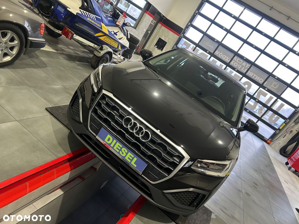 Audi Q2 35 TDI S tronic design - 3