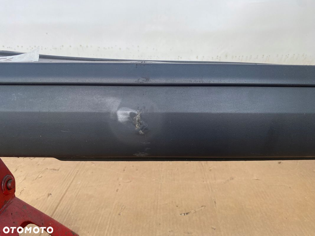 VW Transporter T6 15-zderzak tylny tył wersja z KLAPĄ ORYGINALNY - 3