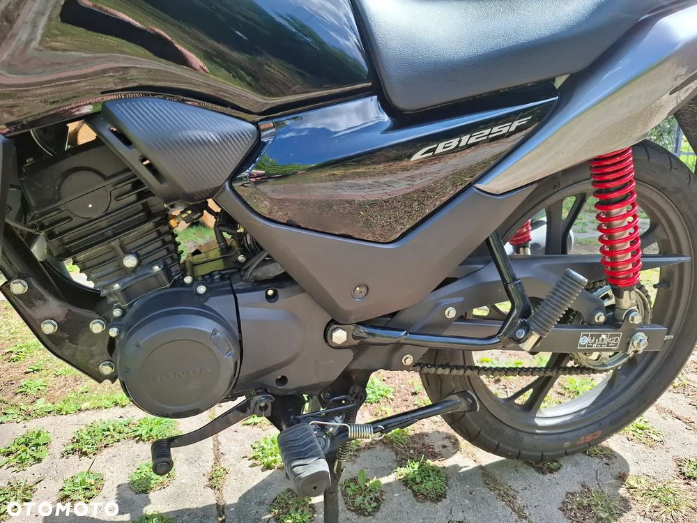 Honda CBF - 15