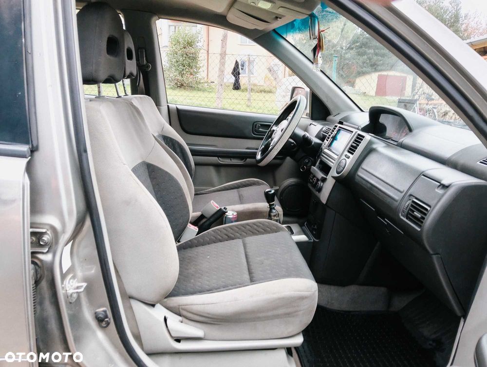 Nissan X-Trail - 6