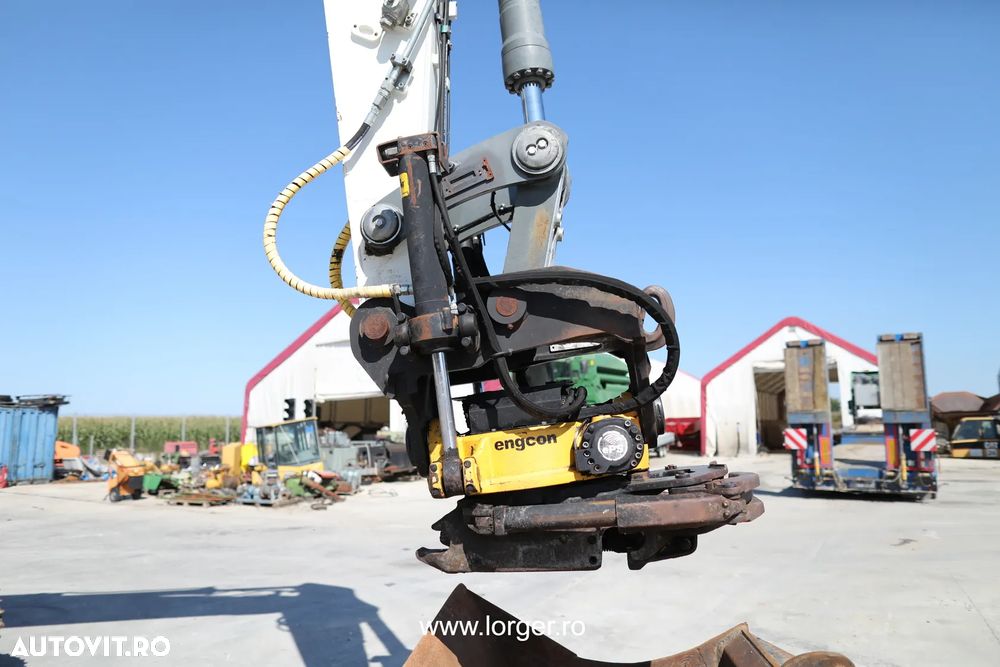 Liebherr R 924 WLC + Engcon Tiltrotator - 11