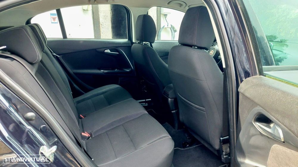 Fiat Tipo 1.3 M-Jet Lounge Tech J17 - 11