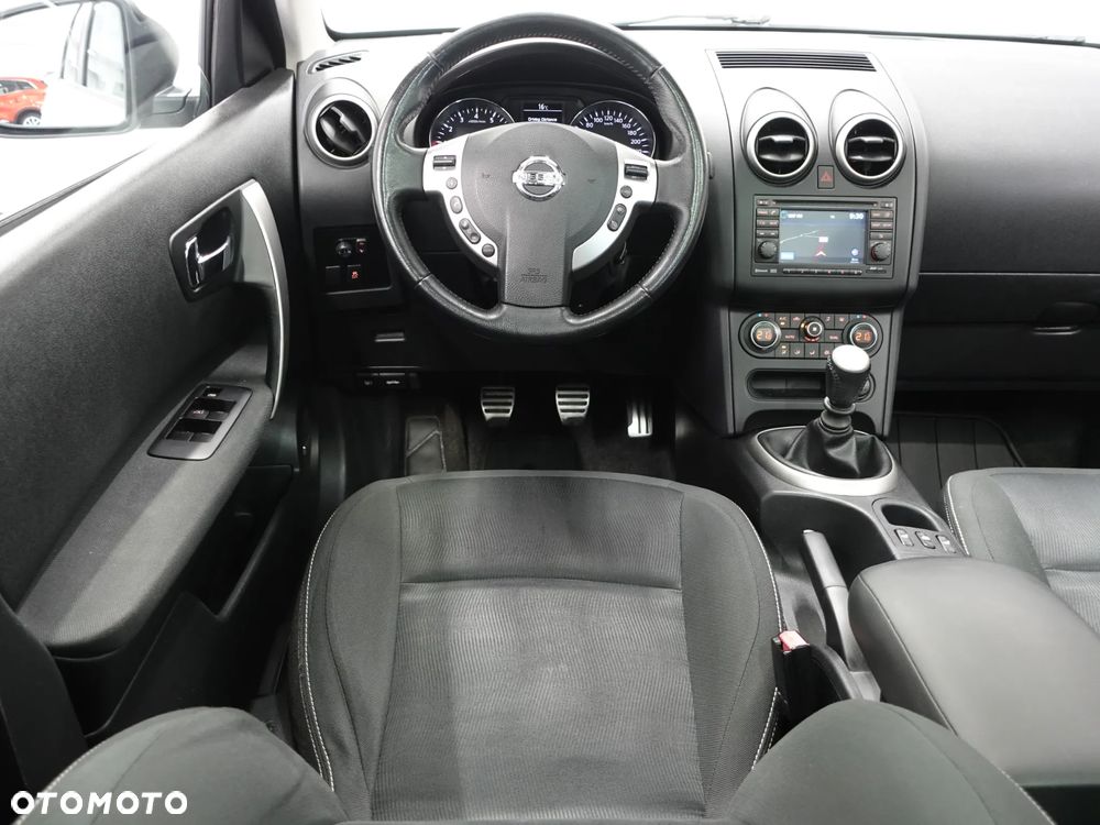 Nissan Qashqai+2 2.0 I-Way - 33