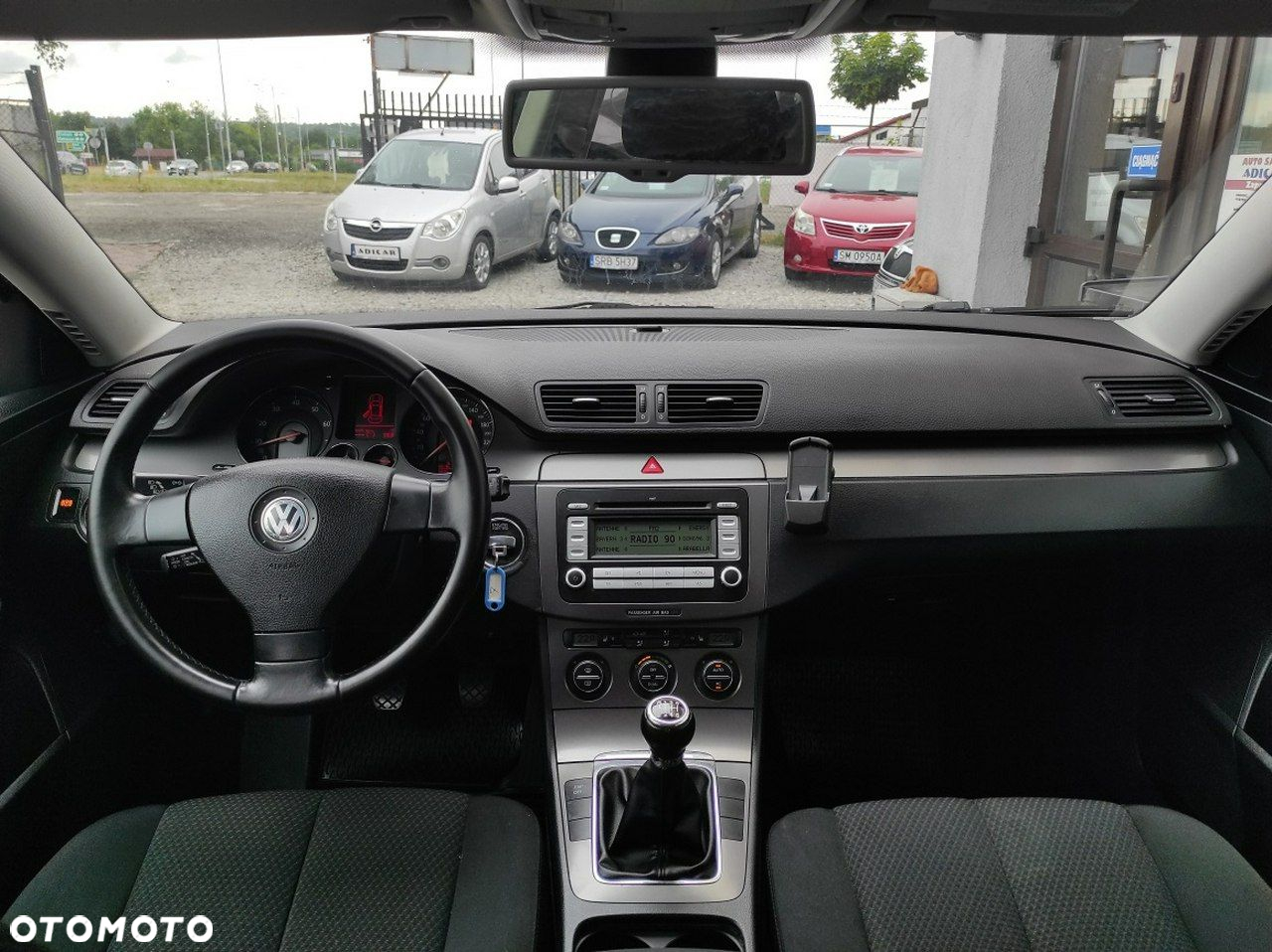Volkswagen Passat - 9