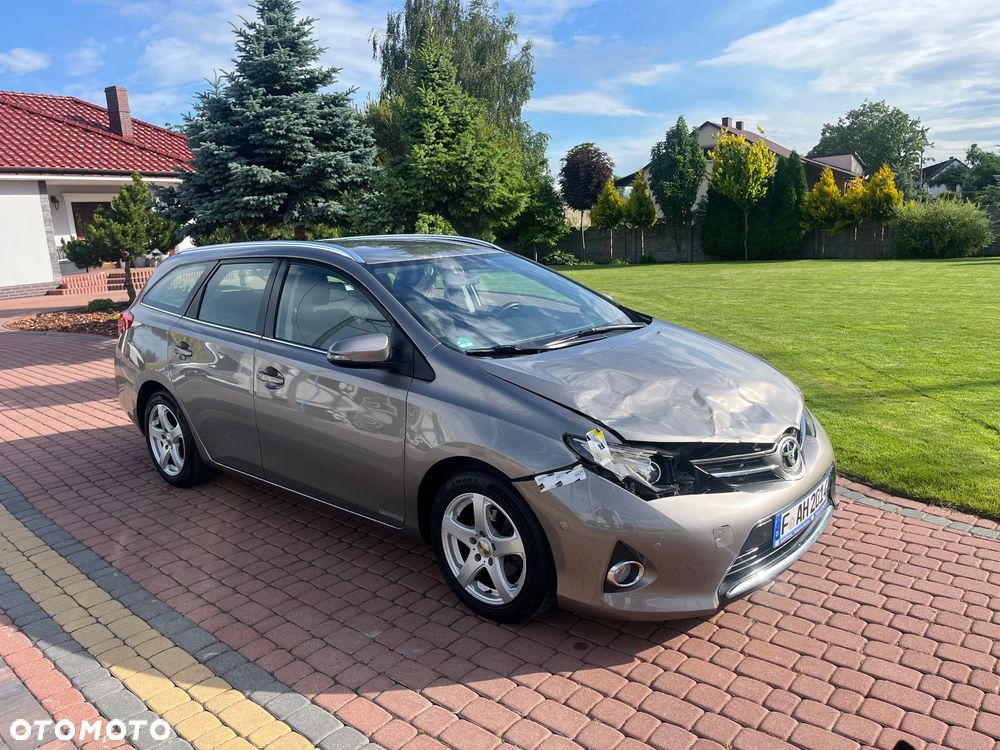 Toyota Auris 1.6 Valvematic Executive - 16