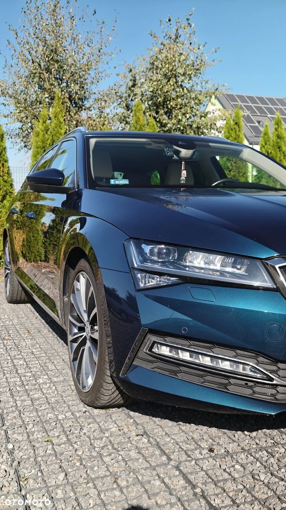 Skoda Superb 2.0 TDI 4x4 L&K DSG - 3