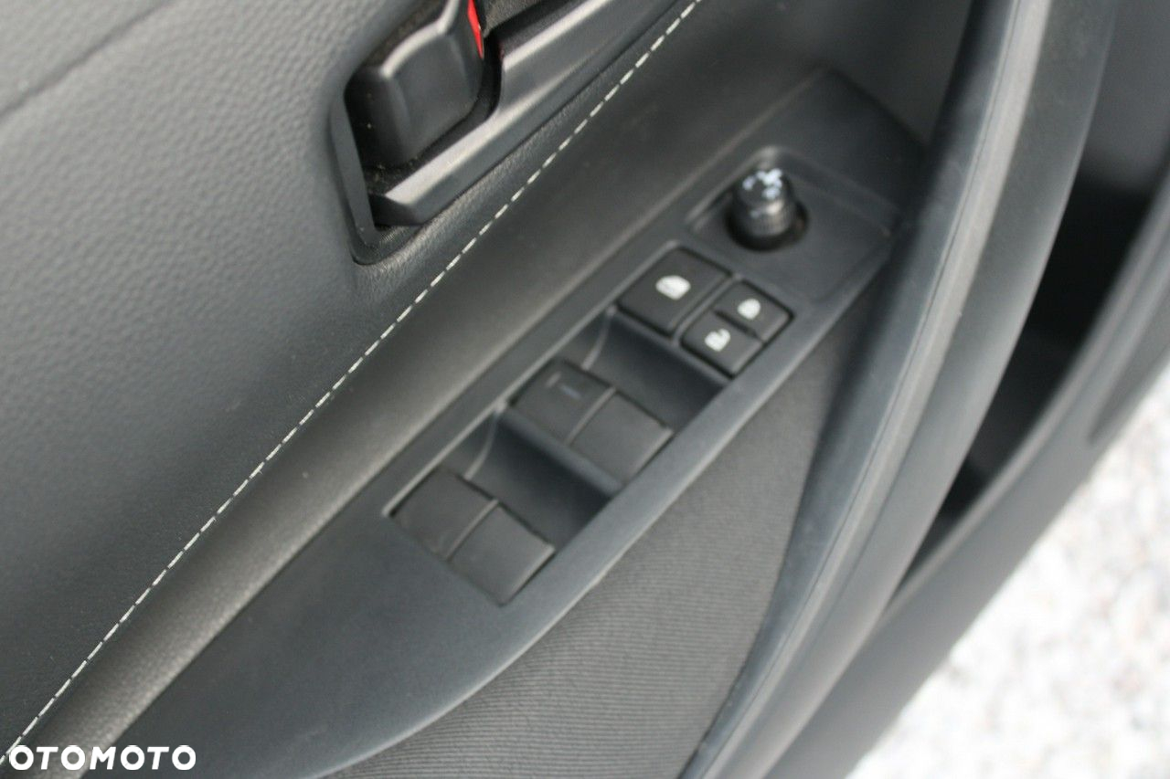 Toyota Corolla - 14