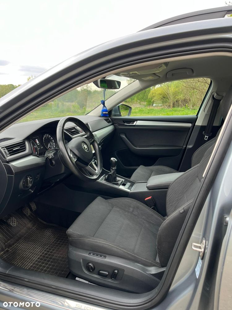 Skoda Superb 1.6 TDI Style - 6