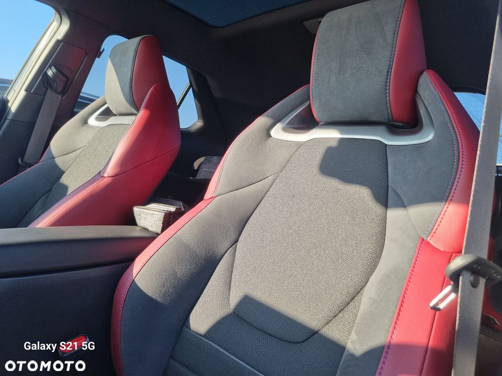 Toyota C-HR 2.0 PHEV Dynamic Force Tokyo Edition - 4