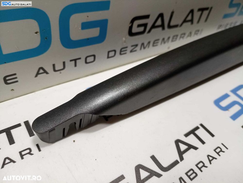 Brat Lama Stergator Luneta Geam Sticla de pe Hayon Haion Portbagaj Nou Opel Astra H 1.7 CDTI 2004 - 2010 Cod 13105983 [M4011] - 3