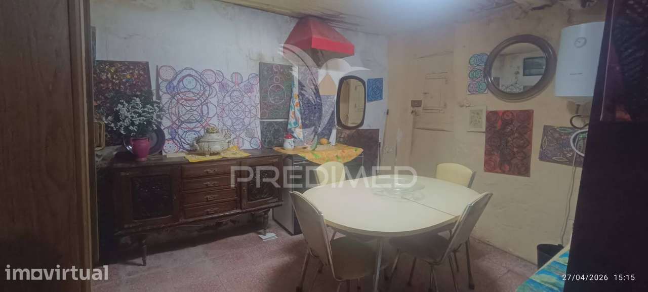 Casa antiga, em Nisa. - Grande imagem: 5/17