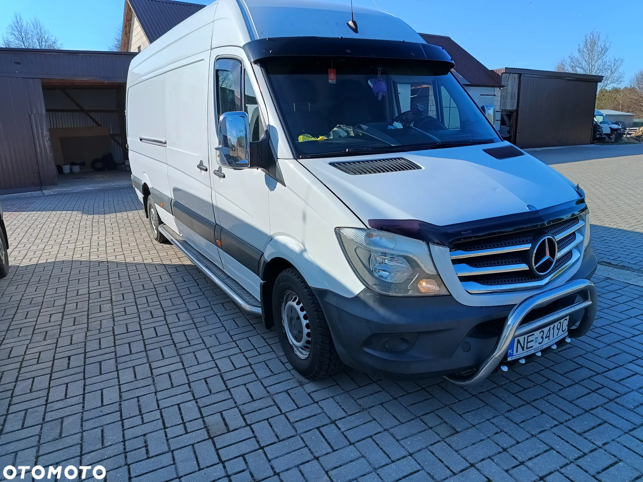 Mercedes-Benz Sprinter - 13