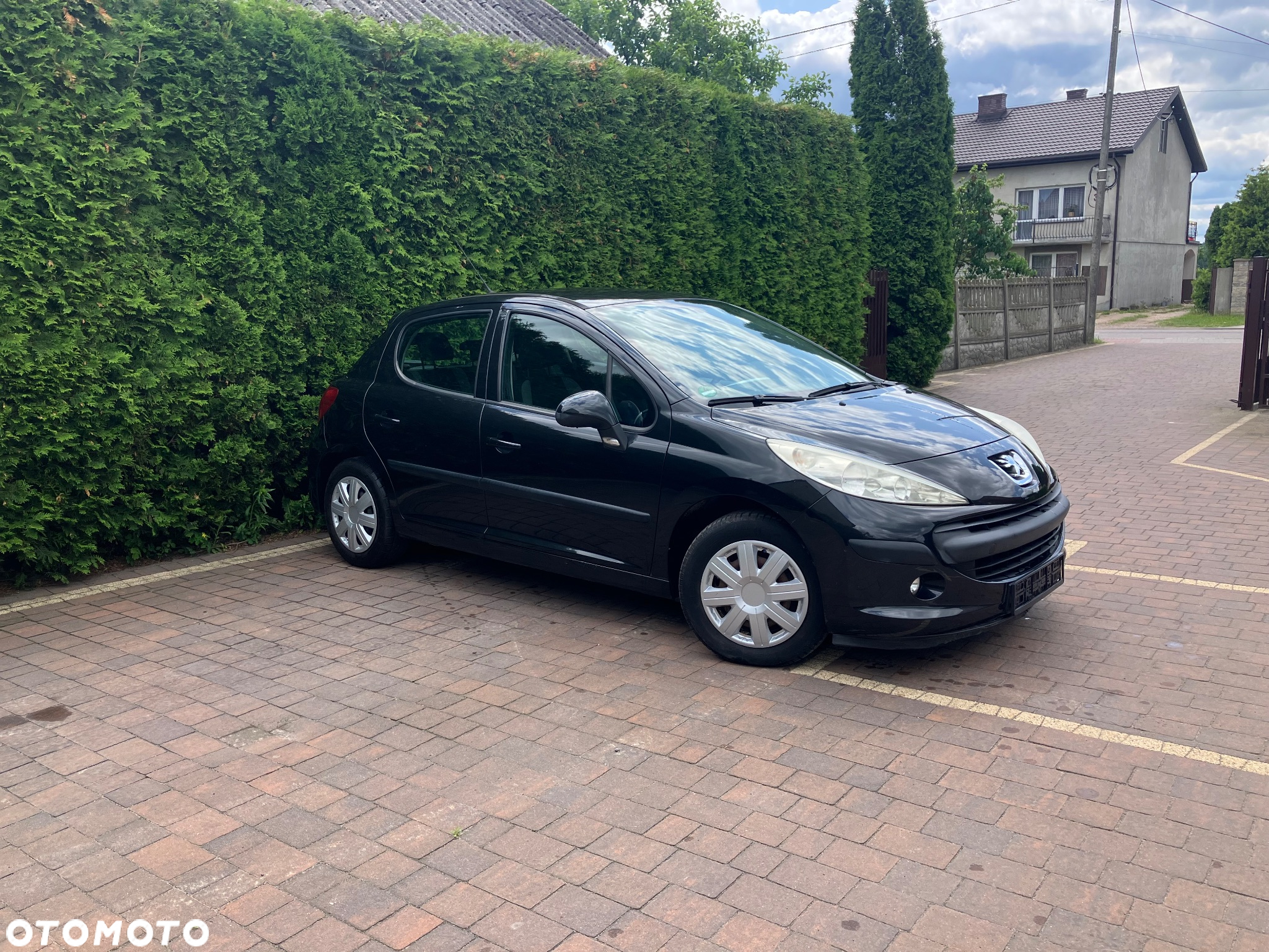 Peugeot 207 1.4 16V Trendy - 3